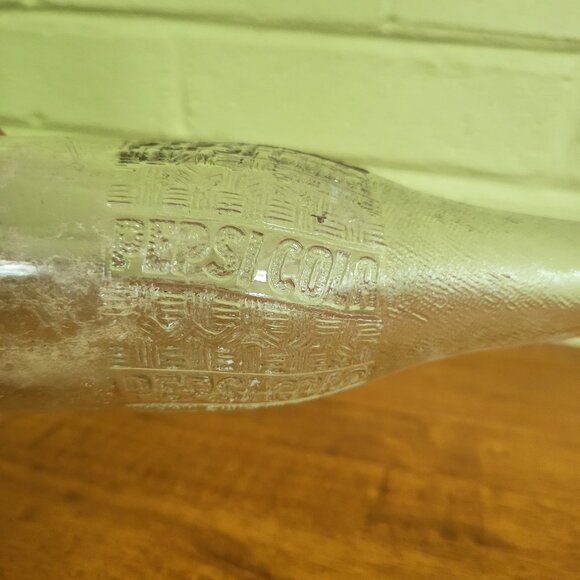 Vintage PEPSI Cola Glass Bottle 12 Fl Oz Clear Empty Embossed Logo All Over T3 - Picture 6 of 6